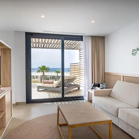 Hotell Barcelo Nura 5*