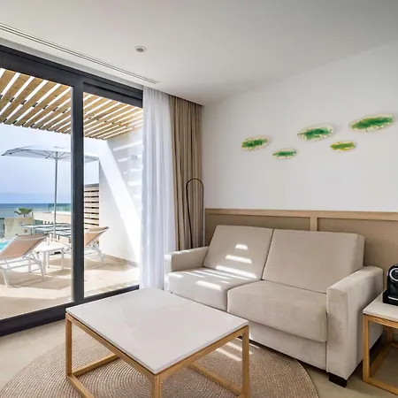 Barcelo Nura 5*