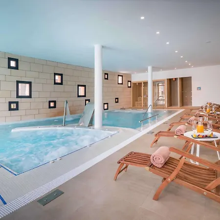 Отель Barcelo Nura 5*