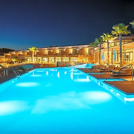 Barcelo Nura 5*